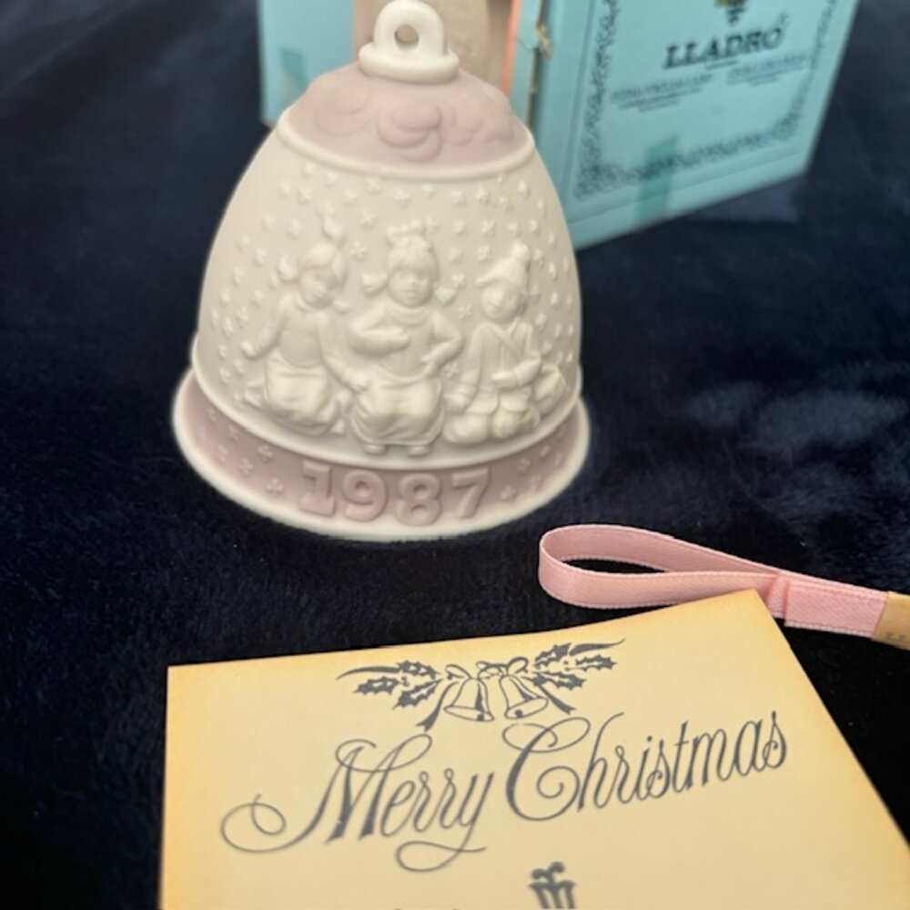 Lladro Christmas Bells 1987, 1988, 1989, 1990, 1991 w boxes and ribbon